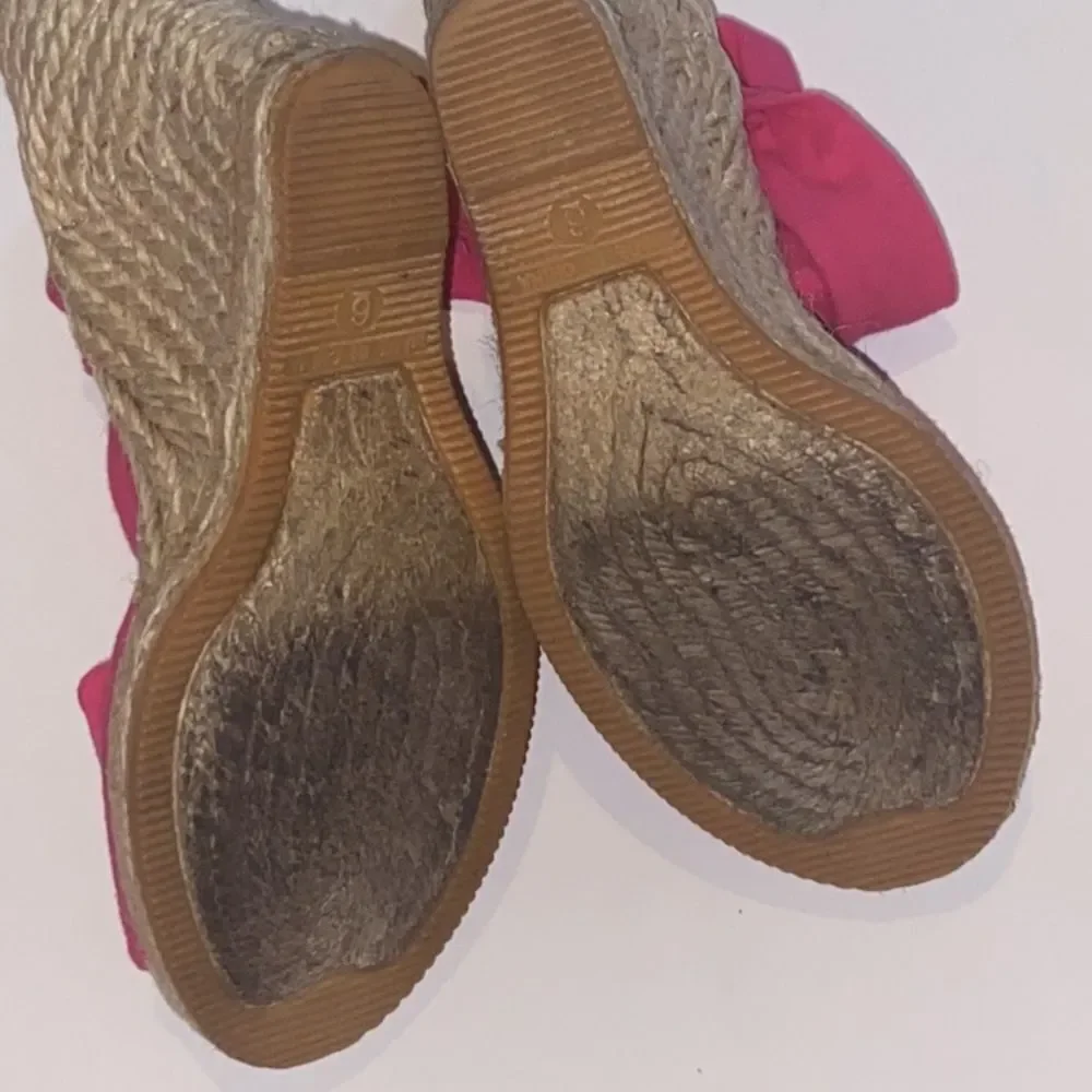 Pink Espadrille Wedge Sandals Women’s Size 6